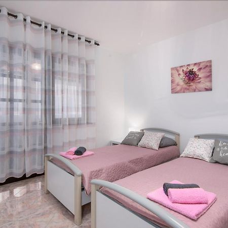 Apartment Palma Pula Buitenkant foto