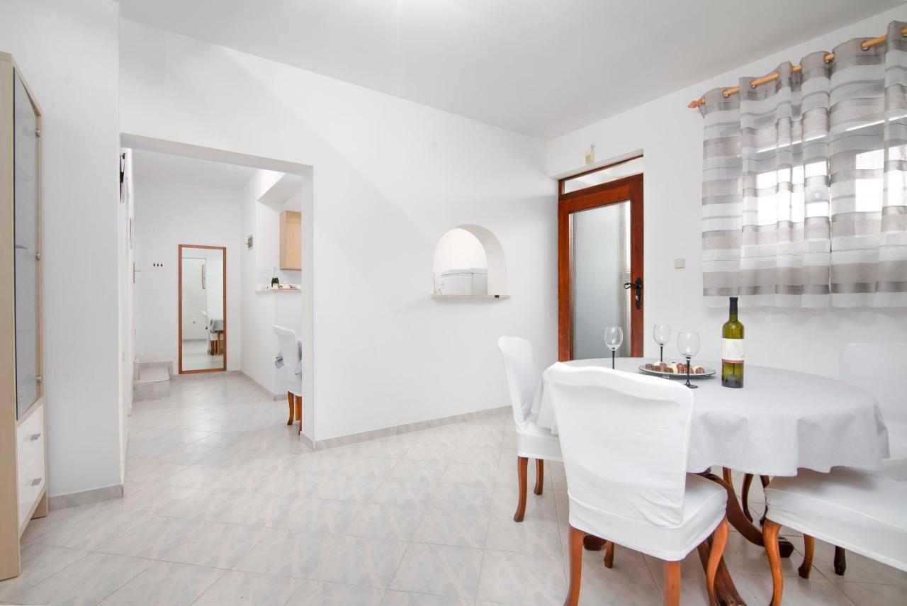 Apartment Palma Pula Buitenkant foto